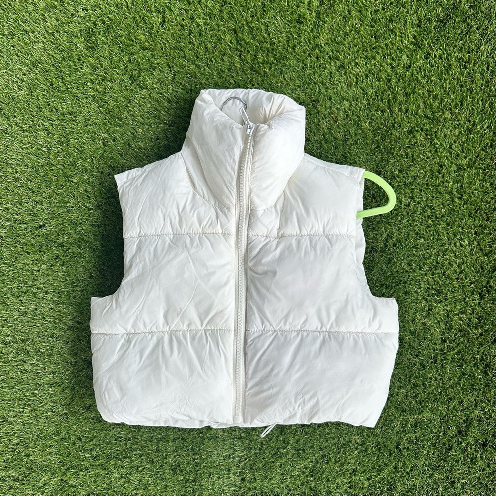 Off White Cropped Puffer Vest